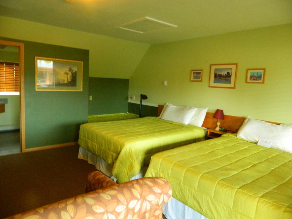 Country Motor Inn Ливингстън Екстериор снимка